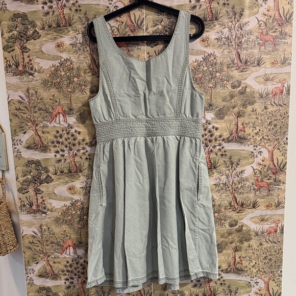 Radcliffe Sleeveless Midi Dress - Picture 5 of 8